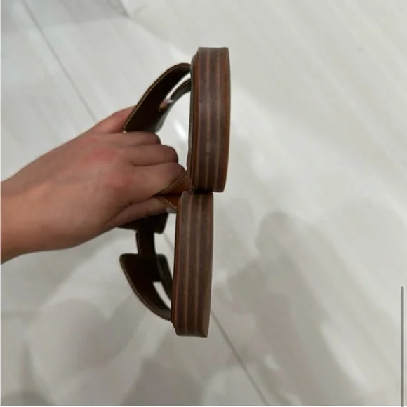 Hermès Oran Sandals Tan - Picture 6 of 8